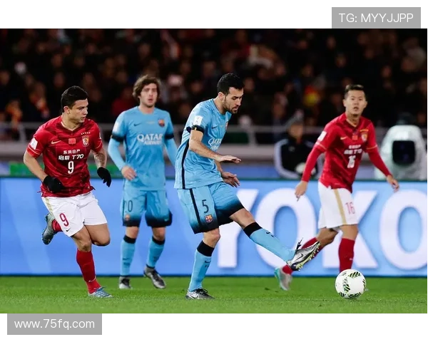 西甲第6轮裁判:穆努埃拉执法皇马,布斯克茨执法巴萨 西甲第6轮裁判:穆努埃拉执法皇马,布斯克茨执法巴萨